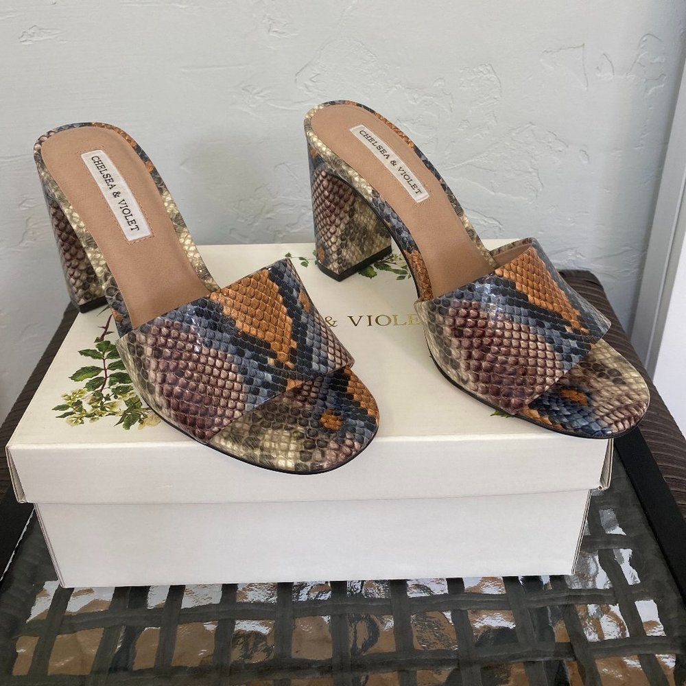 Chelsea & Violet 7M Multi Color Snake Skin